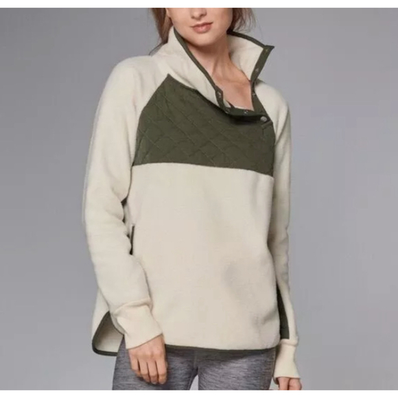 Abercrombie & Fitch Tops - Abercrombie & Fitch Women's Cream Green Assymetrical Snap Fleece Size Small